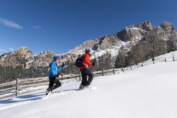 Winterliche Idylle im Familienskiurlaub auf der Seiser Alm in Südtirol